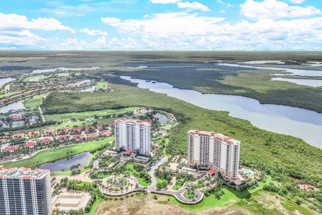 1050 Borghese Ln #1802, Naples, FL 34114