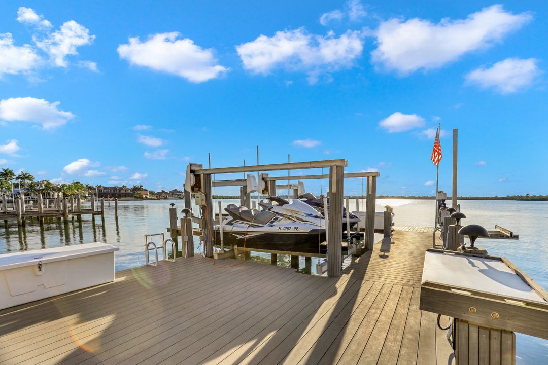 1076 Old Marco Ln, Marco Island, FL 34145