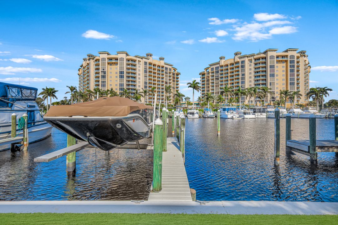 3361 N Key Dr #109, North Fort Myers, FL 33903