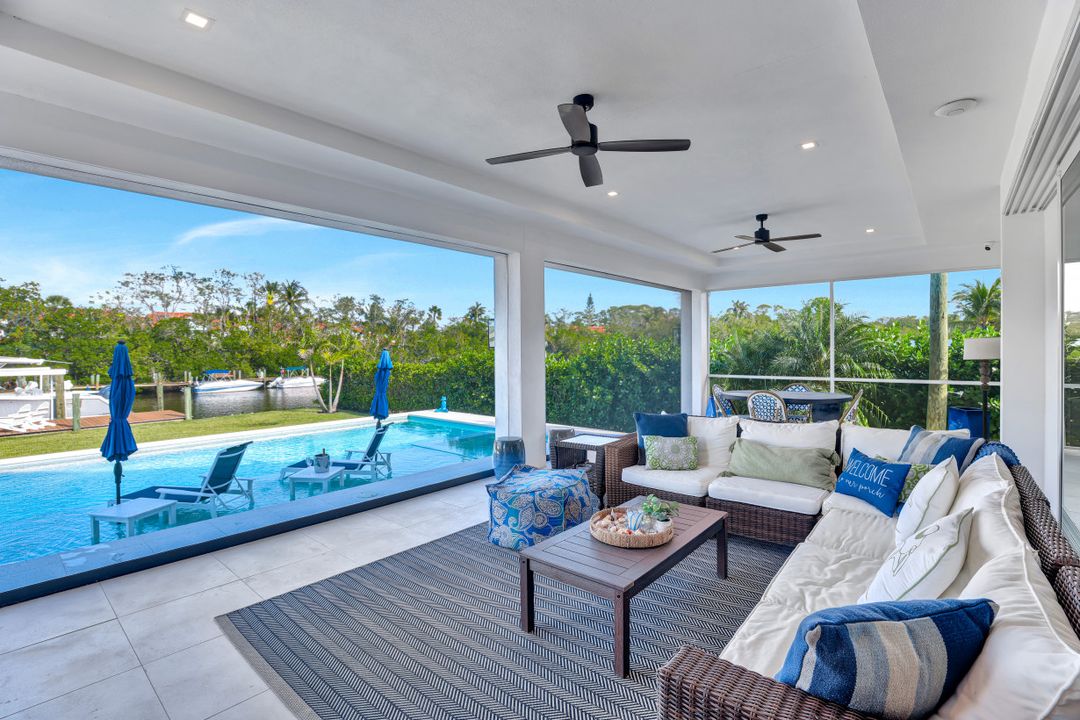 2195 Harbor Rd, Naples, FL 34104