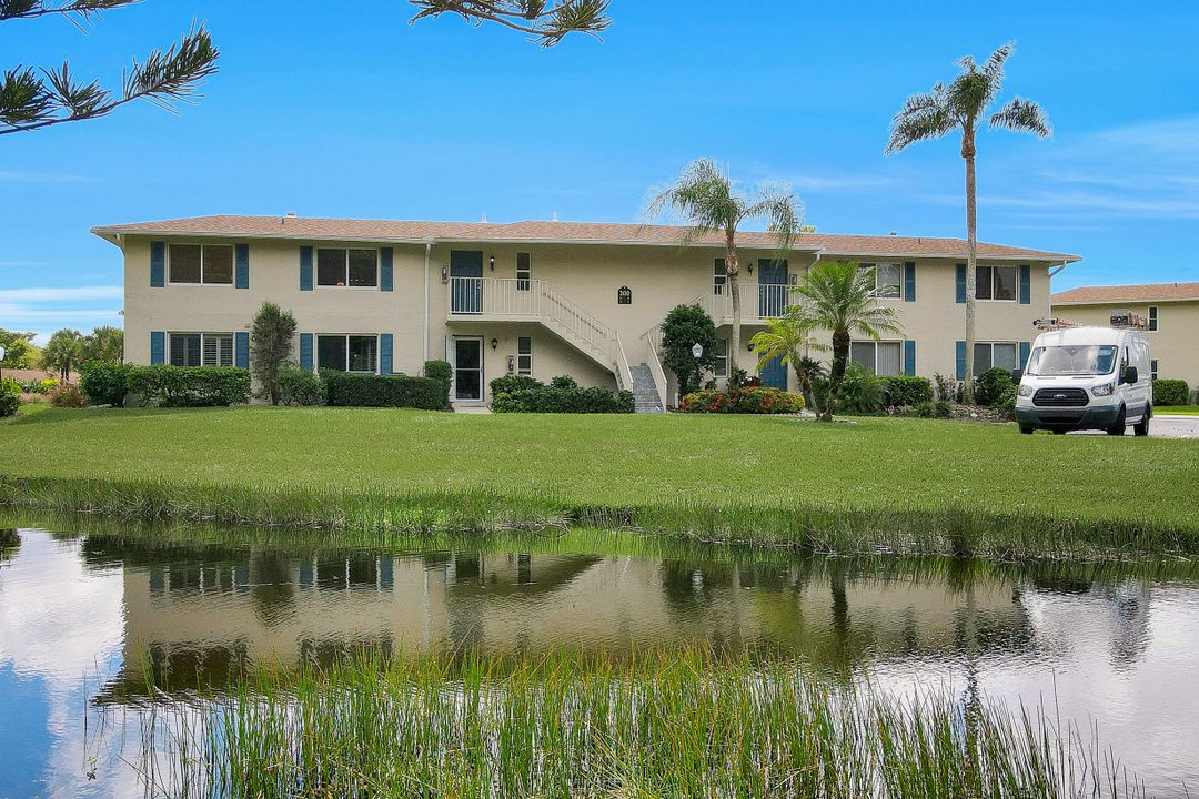 200 Albi Rd #4, Naples, FL 34112