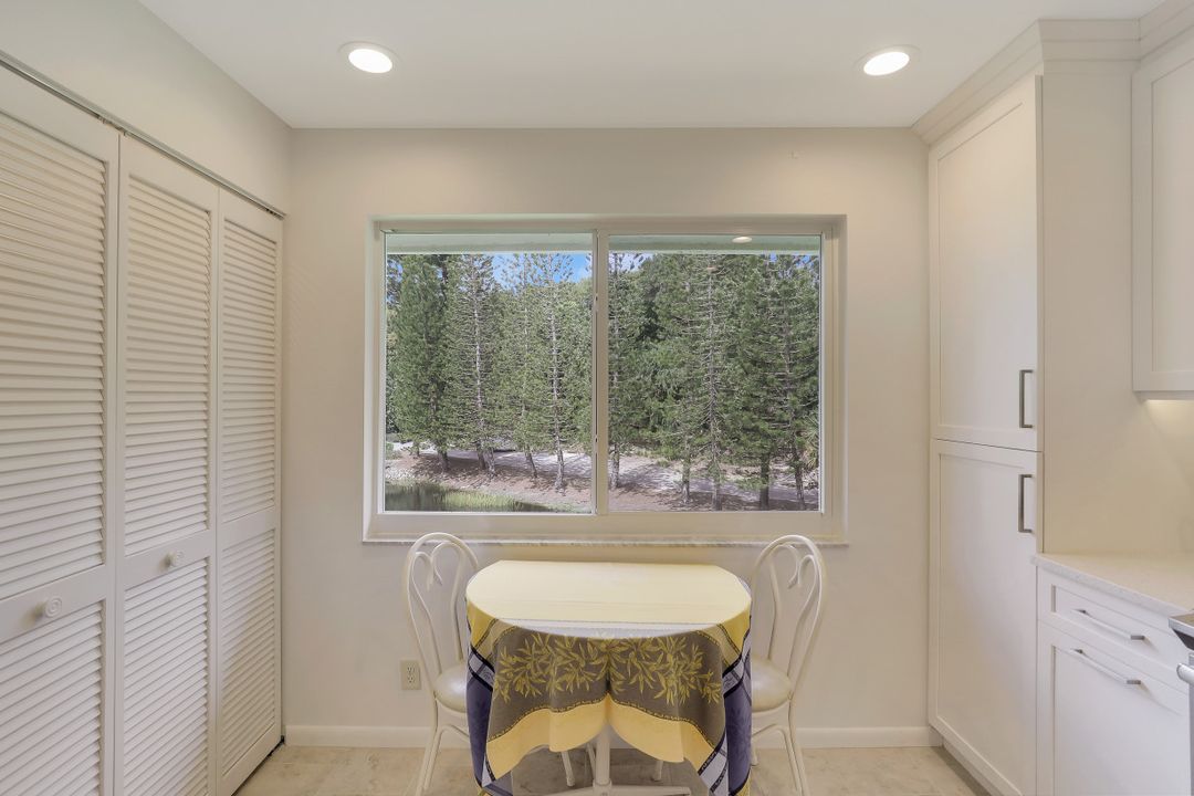 200 Albi Rd #4, Naples, FL 34112