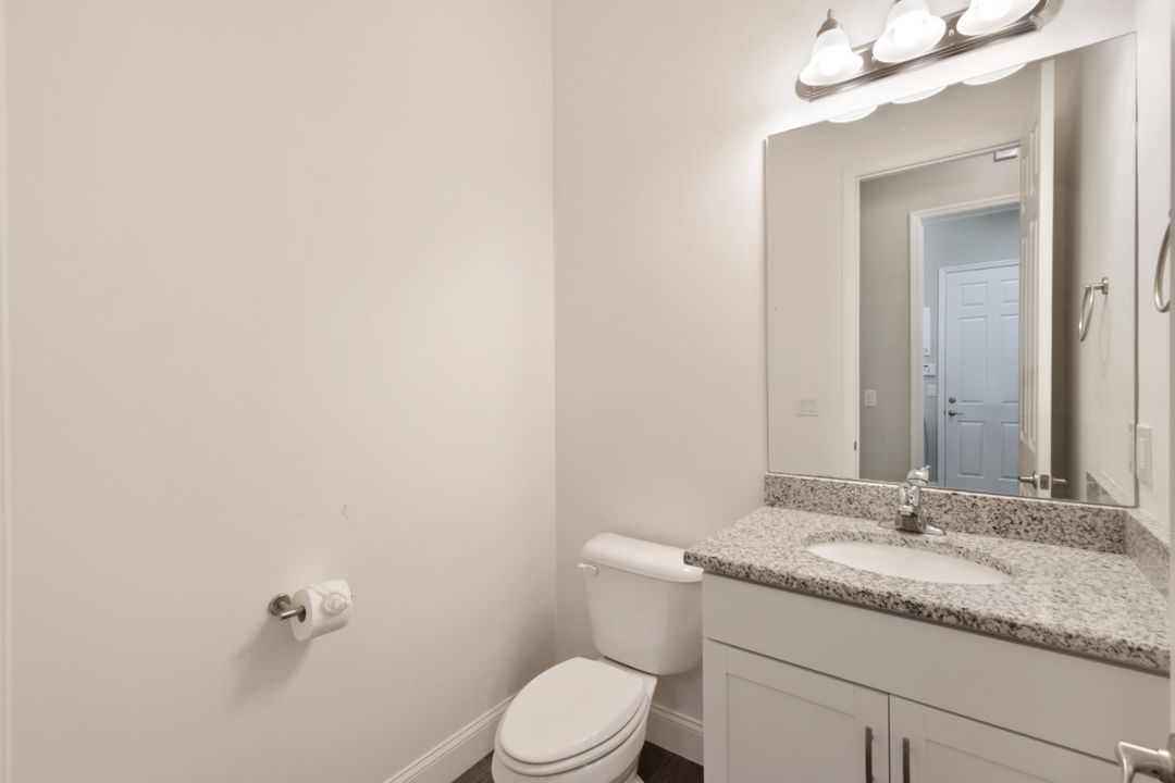11727 Kati Falls Ln, Fort Myers, FL 33913