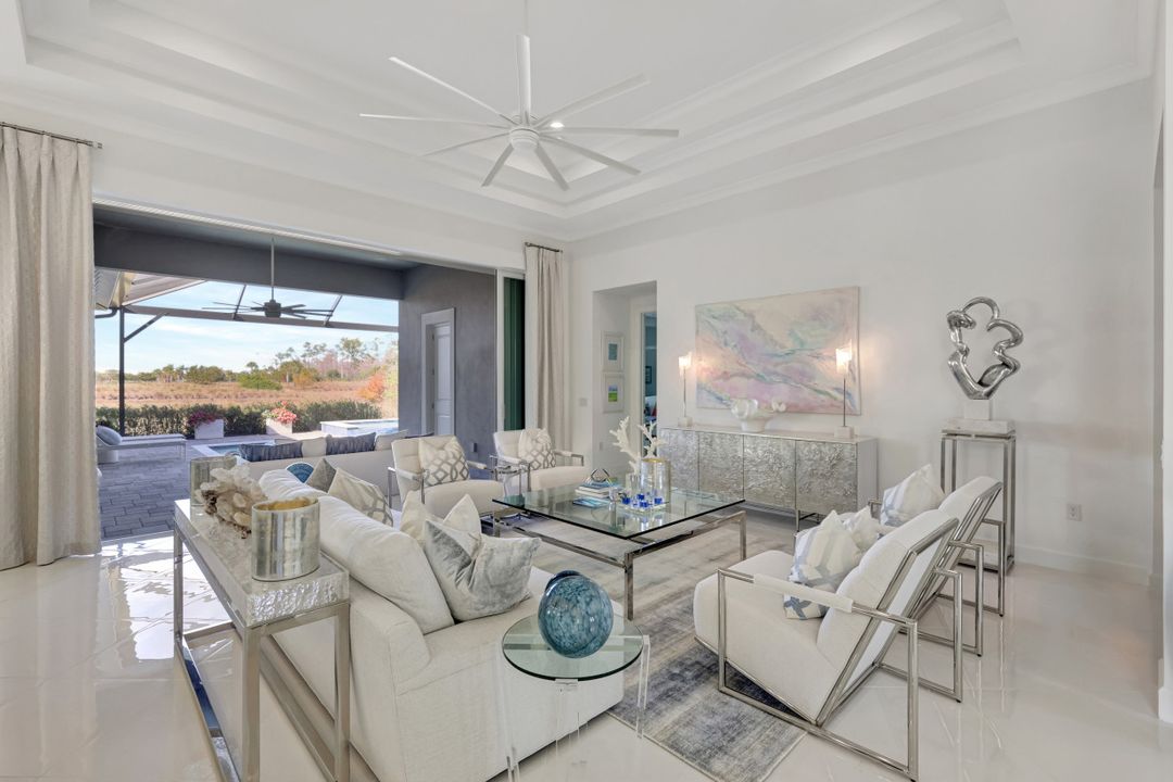 6245 Negril Isle Dr, Naples, FL 34113