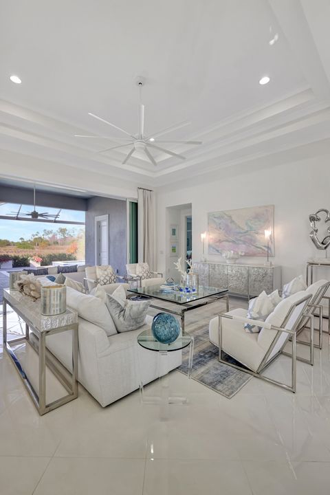 6245 Negril Isle Dr, Naples, FL 34113