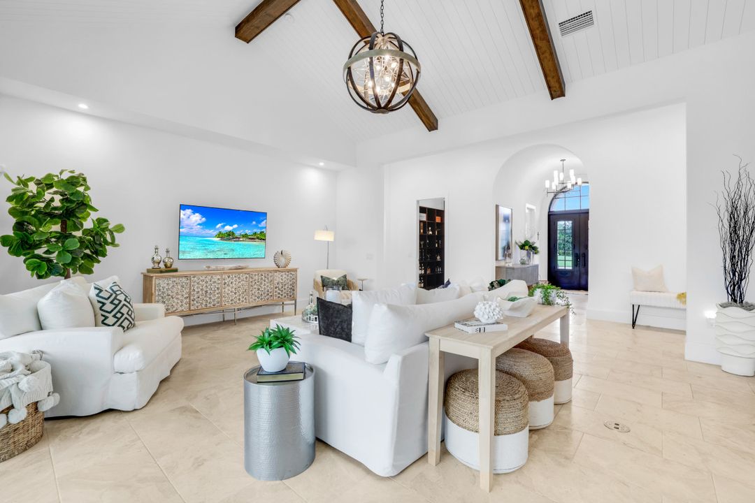 3234 Cullowee Lane, Naples, FL