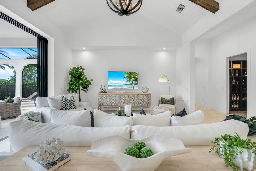 3234 Cullowee Lane, Naples, FL