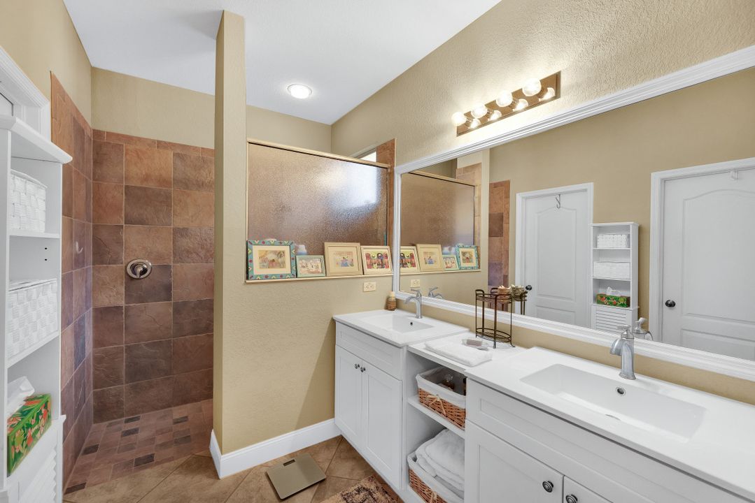 8701 Banyan Bay Blvd, Fort Myers, FL 33908