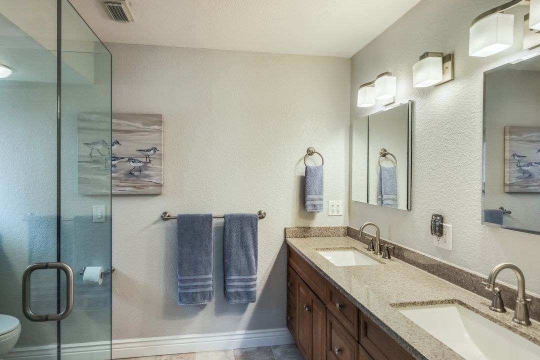 5313 SW 8th Ct, Cape Coral, FL 33914