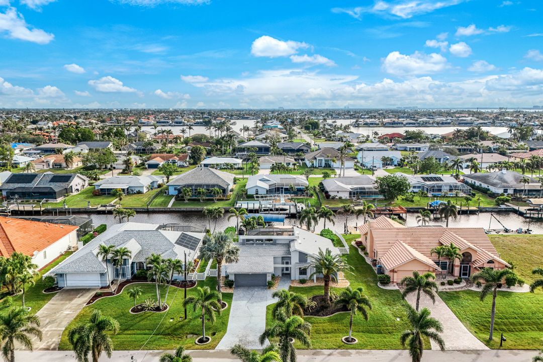 5313 SW 8th Ct, Cape Coral, FL 33914