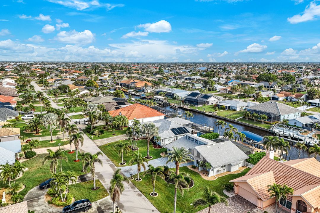 5313 SW 8th Ct, Cape Coral, FL 33914