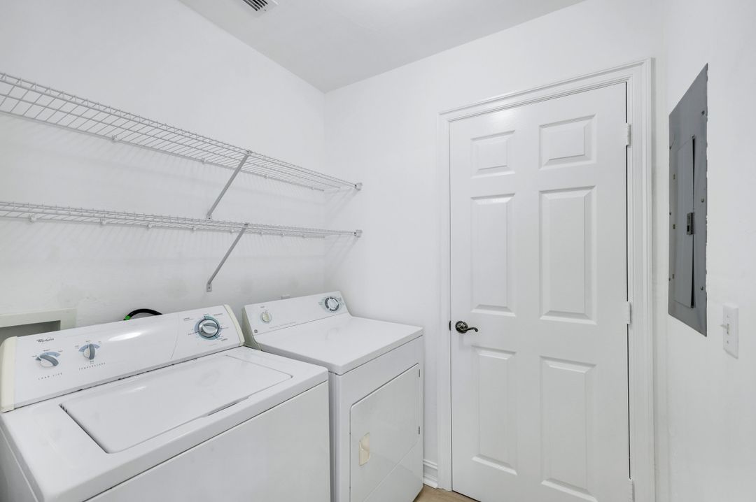 4640 Turnberry Lake Dr #206, Estero, FL 33928