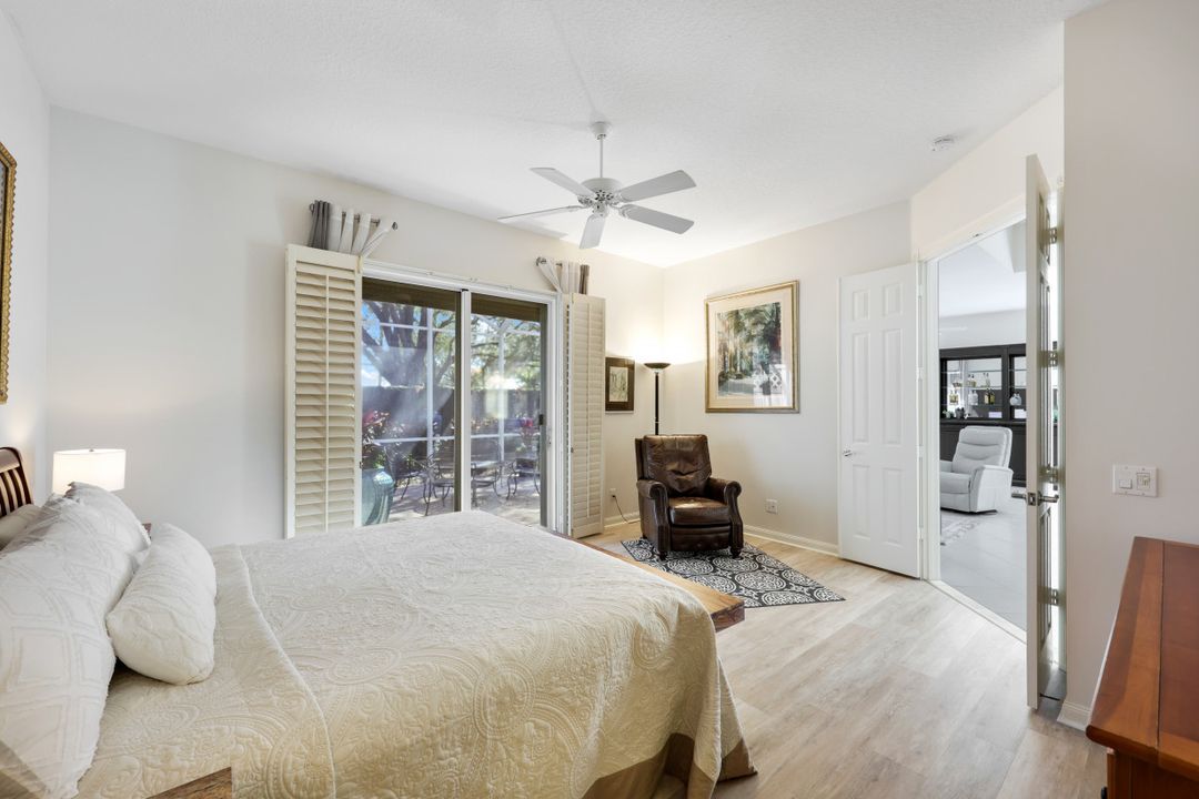 5972 Via Bella Ct, Naples, FL 34109