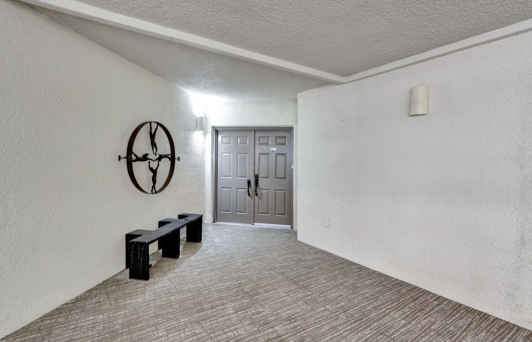6001 Pelican Bay Blvd #1405, Naples, FL 34108