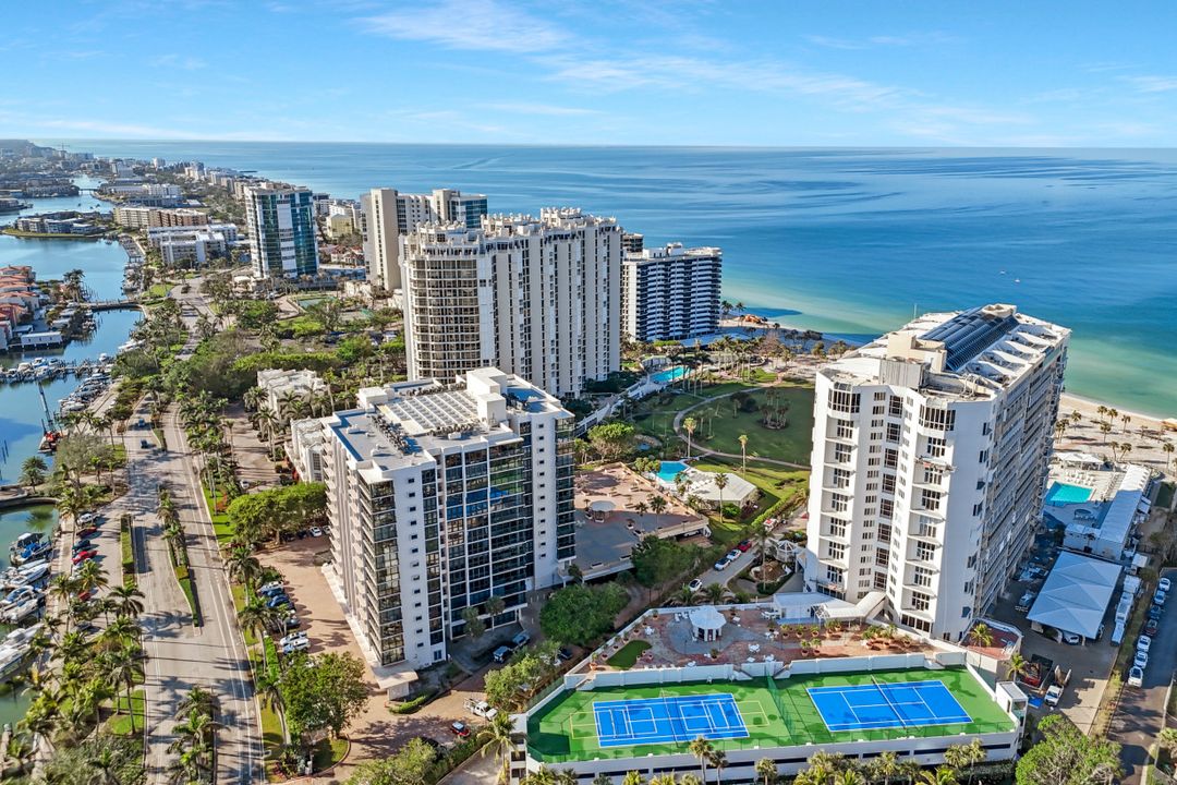 4041 Gulf Shore Blvd N #1403, Naples, FL 34103