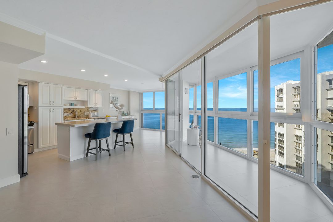 4041 Gulf Shore Blvd N #1403, Naples, FL 34103