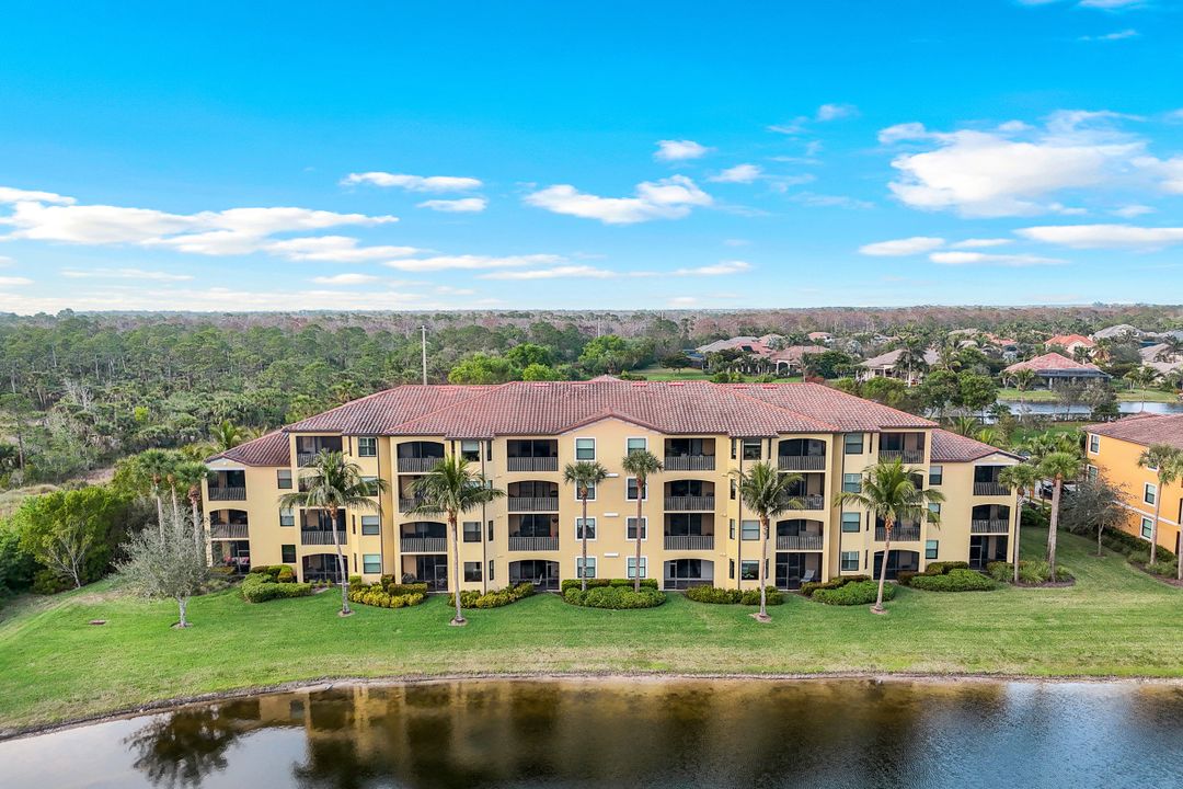 9735 Acqua Ct #625, Naples, FL 34113