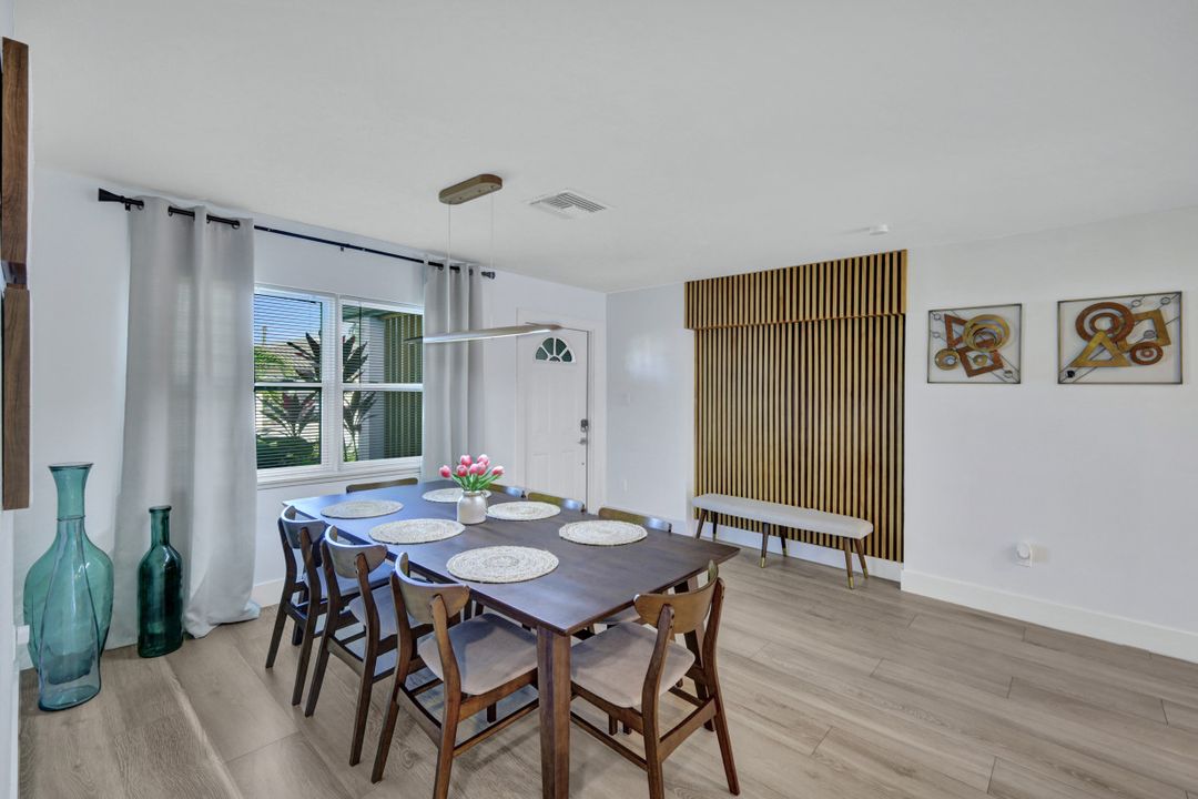 800 Sunset Vista Dr, Fort Myers, FL 33919