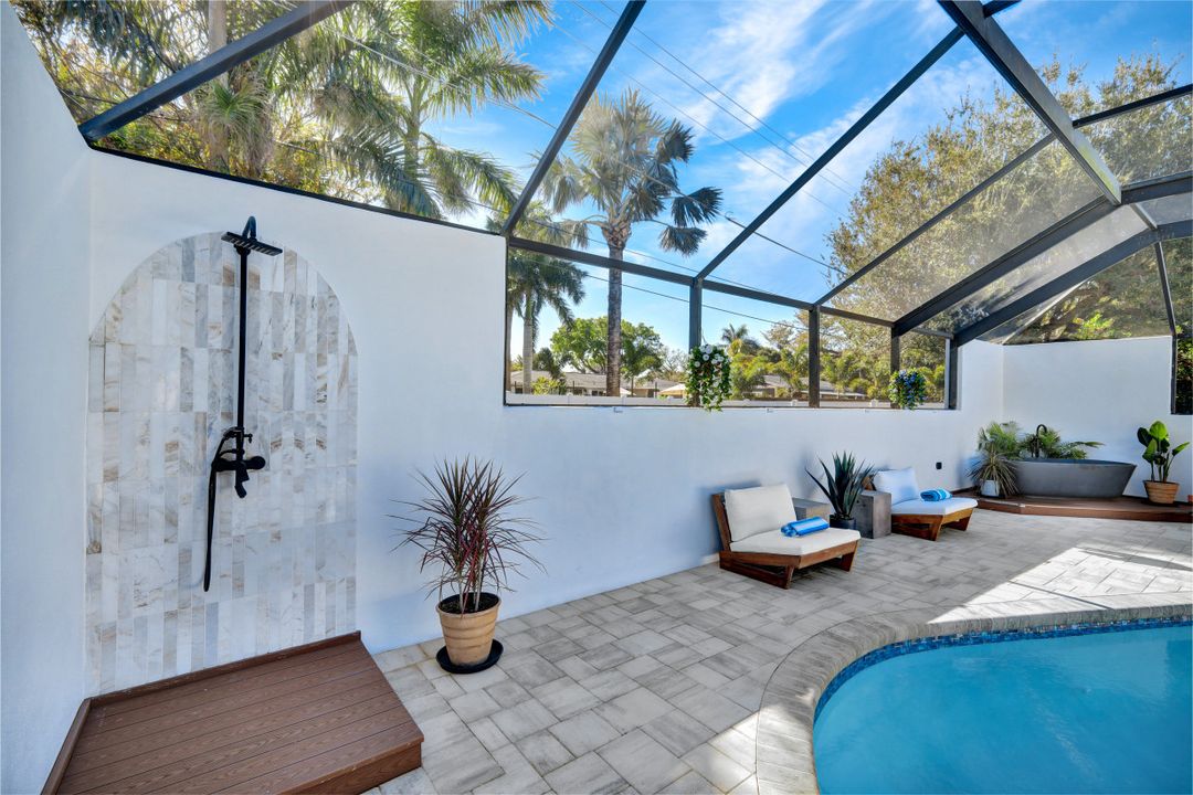 800 Sunset Vista Dr, Fort Myers, FL 33919