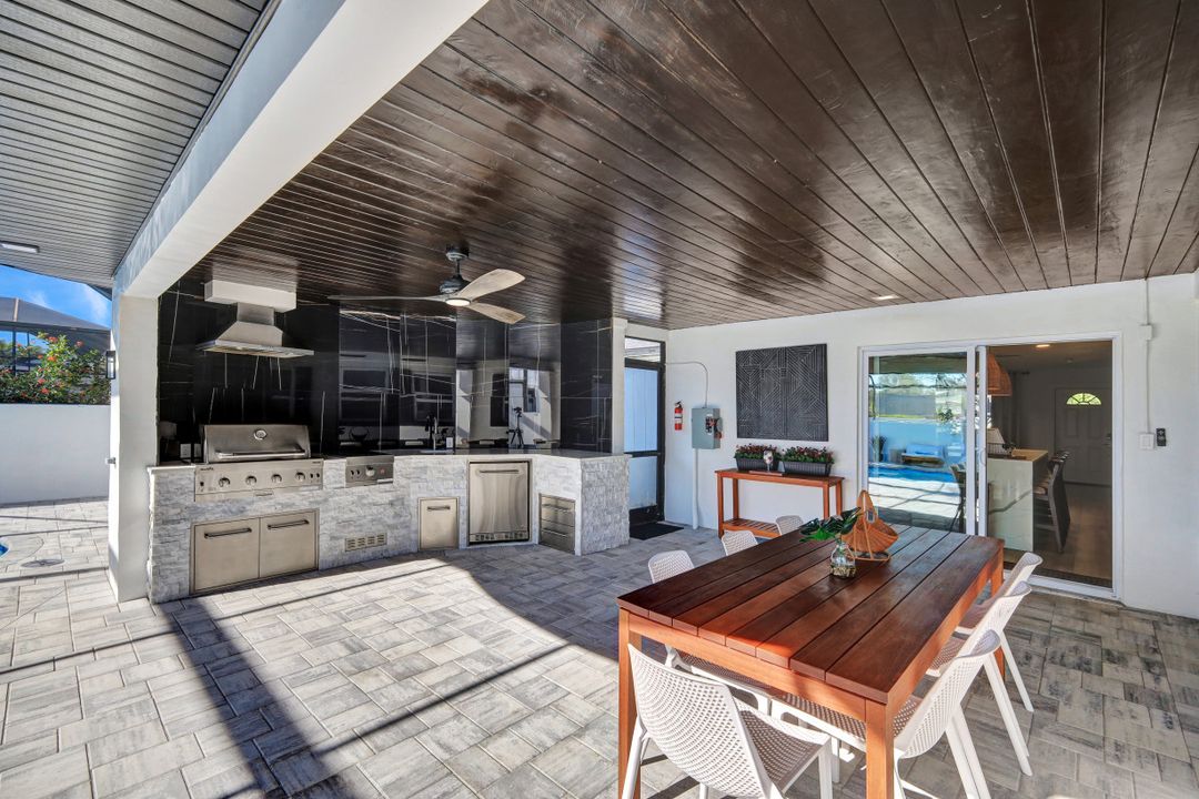 800 Sunset Vista Dr, Fort Myers, FL 33919