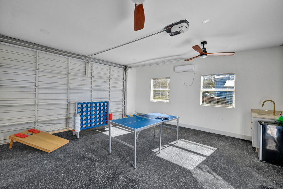 800 Sunset Vista Dr, Fort Myers, FL 33919