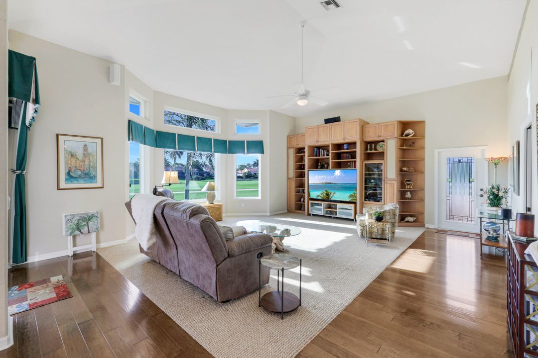 4615 Lighthouse Ln, Naples, FL 34112