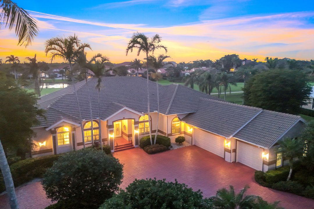 4615 Lighthouse Ln, Naples, FL 34112