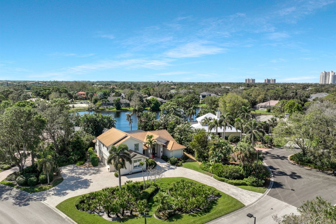 3696 Woodlake Dr, Bonita Springs, FL 34134