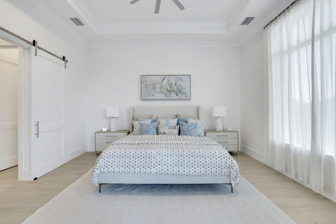 1071 Dana Ct, Marco Island, FL 34145