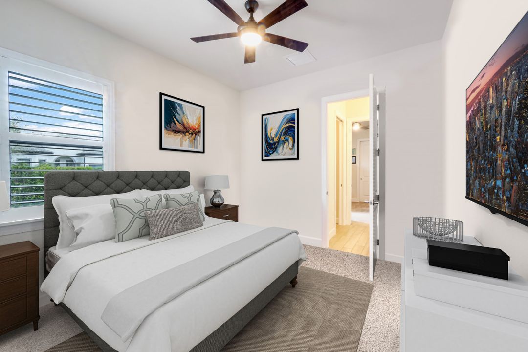 9151 Snowy Owl Wy, Naples, FL 34120