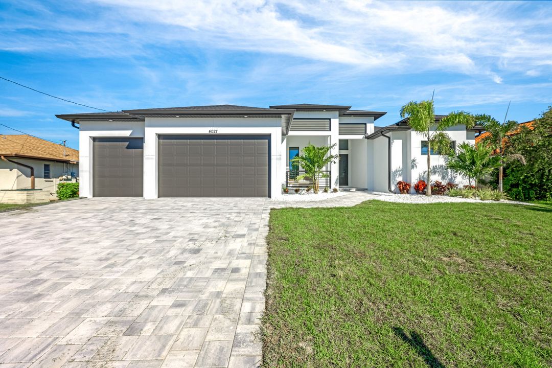 4027 SW 2nd Ave, Cape Coral, FL 33914