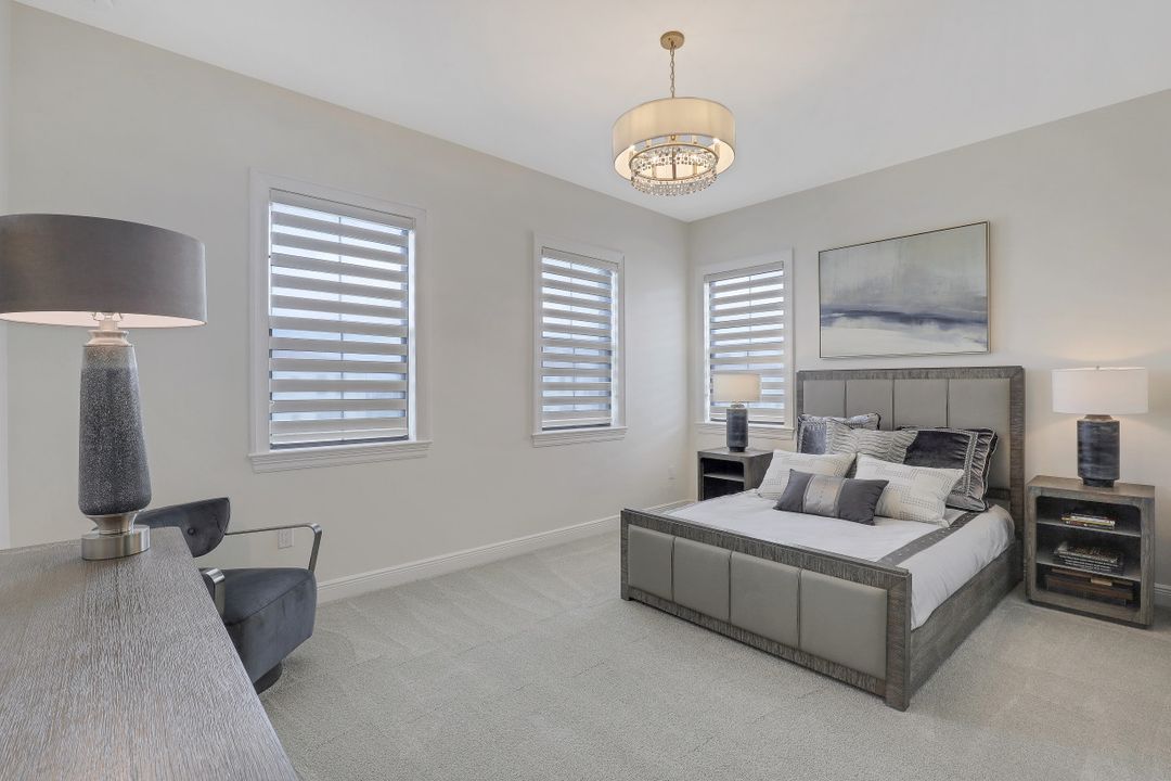 16386 Viansa Way #301, Naples, FL 34110