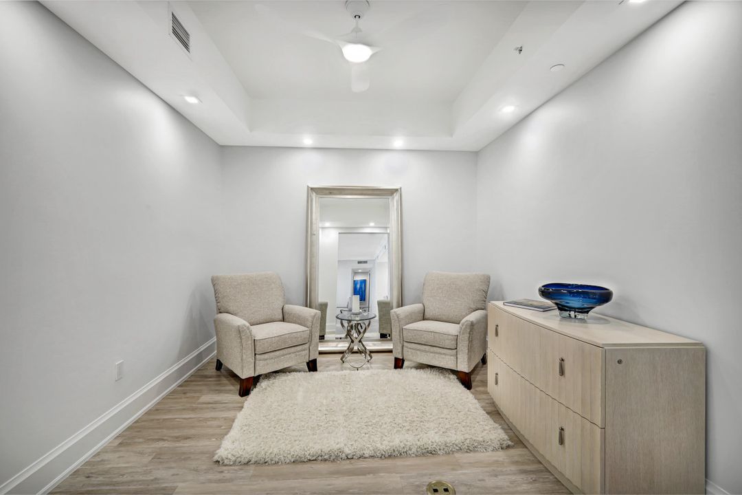 1030 3rd Ave S #305, Naples, FL 34102