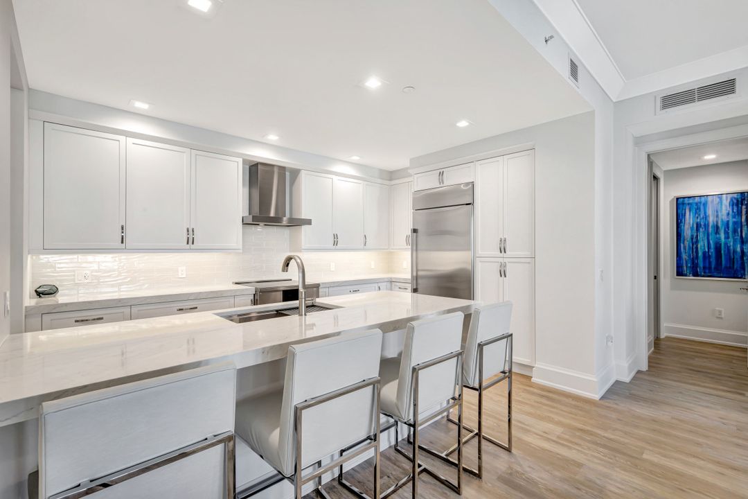 1030 3rd Ave S #305, Naples, FL 34102