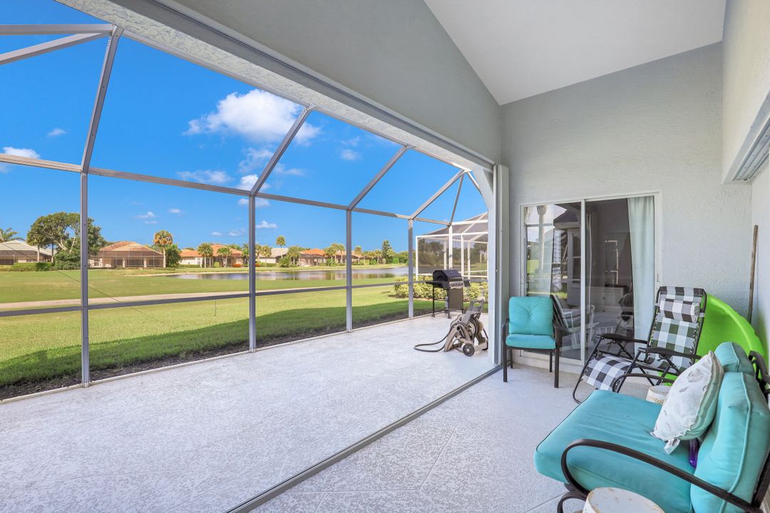 8417 Indian Wells Way, Naples, FL 34113