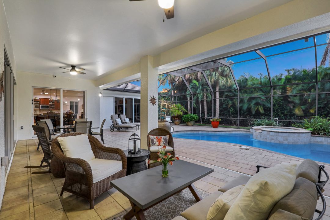 540 Orchid Dr, Naples, FL 34102