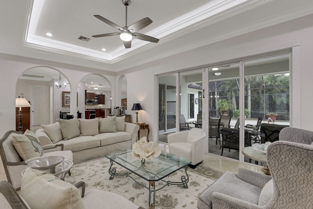 540 Orchid Dr, Naples, FL 34102