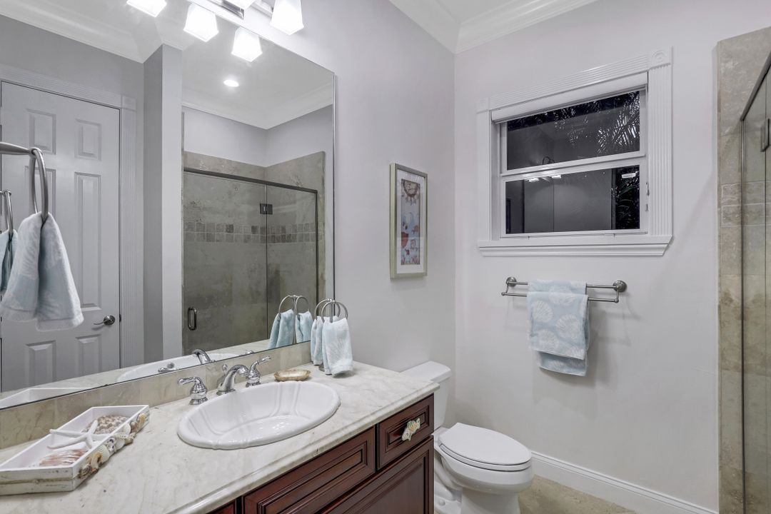 540 Orchid Dr, Naples, FL 34102