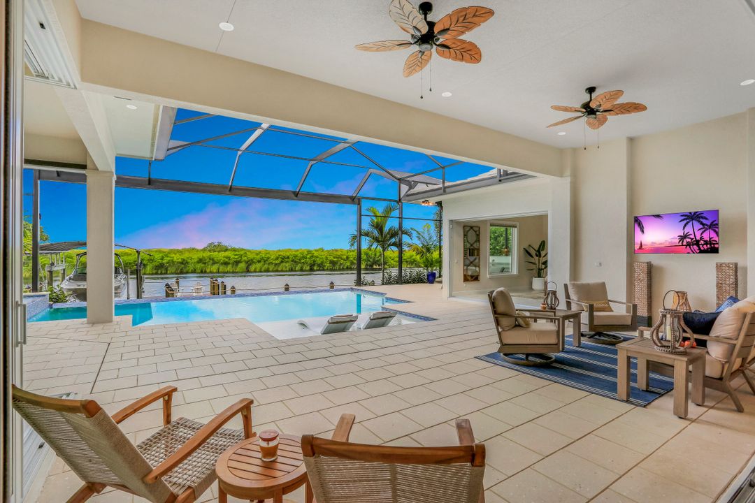 3236 Surfside Blvd, Cape Coral, FL 33914