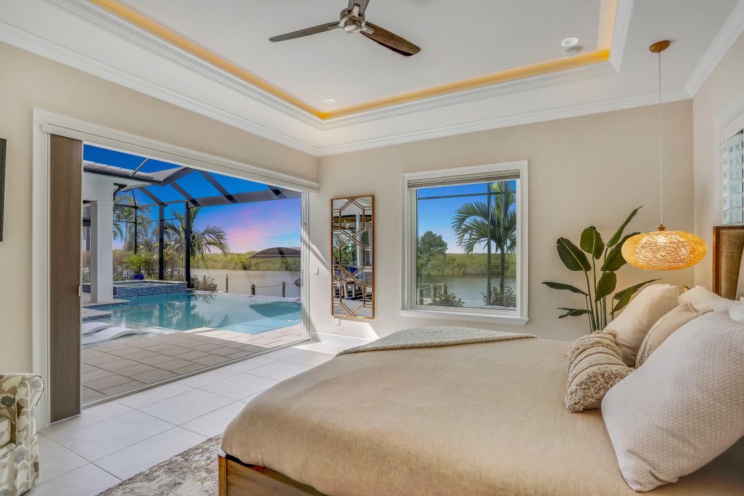 3236 Surfside Blvd, Cape Coral, FL 33914