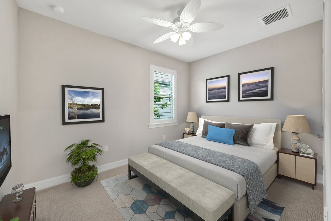 9350 Greyhawk Trl, Naples, FL 34120