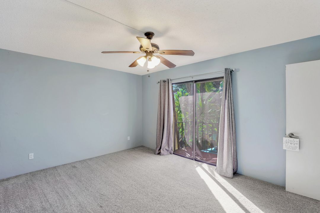 1710 Park Meadows Dr #3, Fort Myers, FL 33907