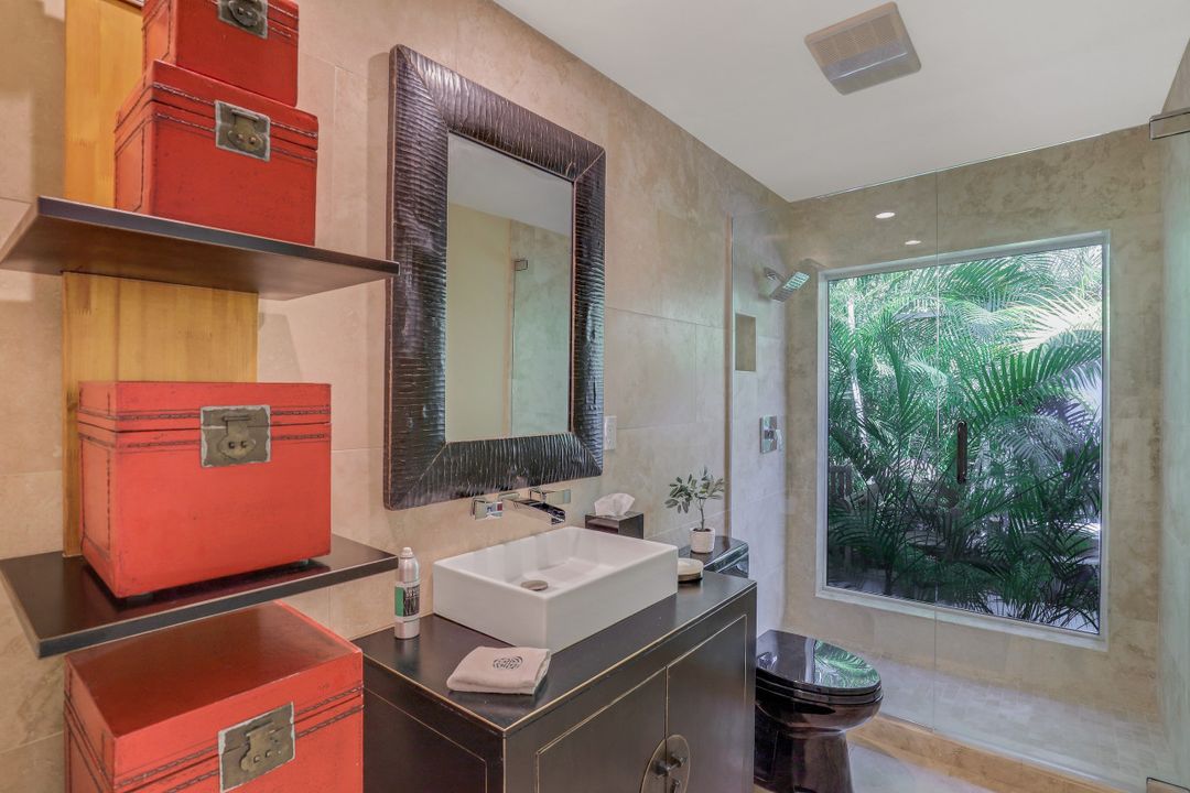 799 Broad Ave S, Naples, FL 34102