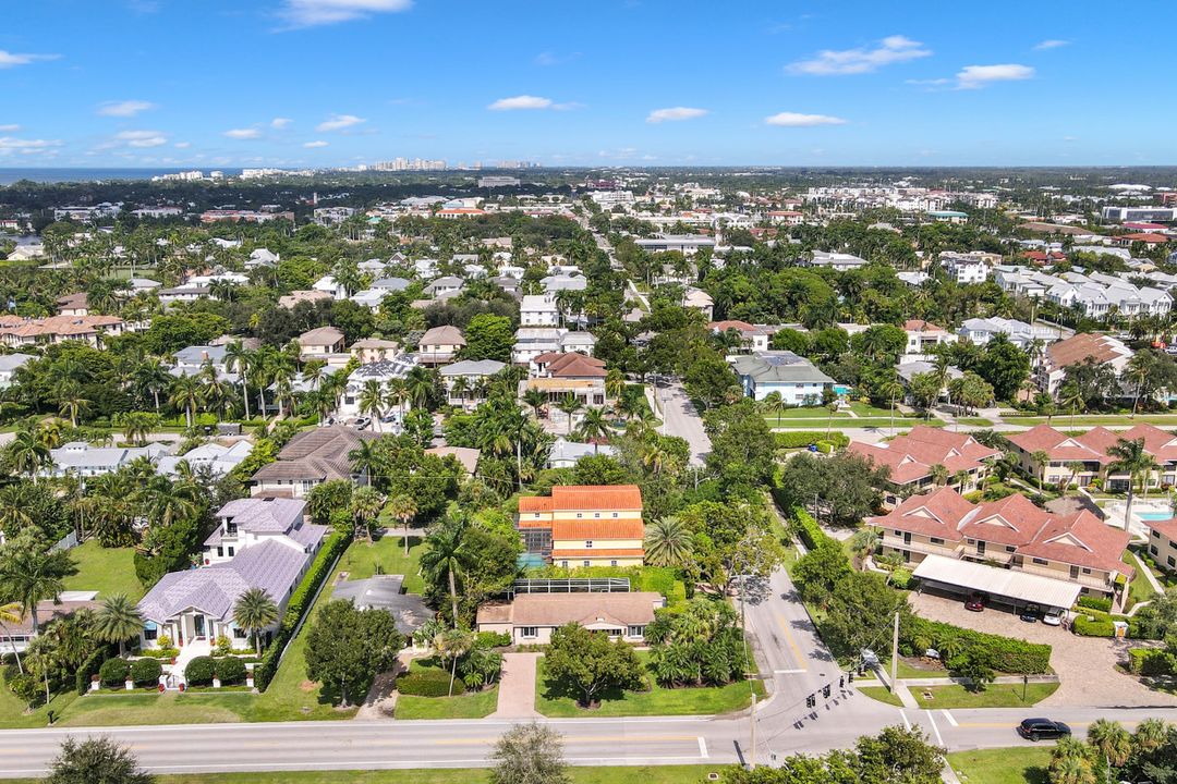 799 Broad Ave S, Naples, FL 34102
