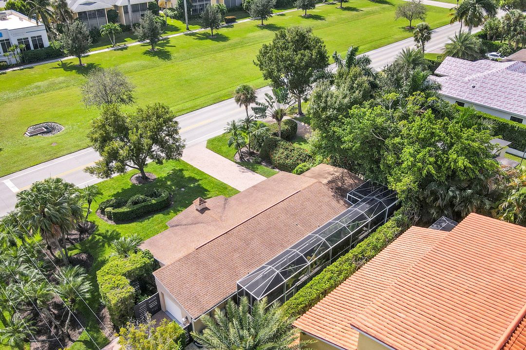 799 Broad Ave S, Naples, FL 34102