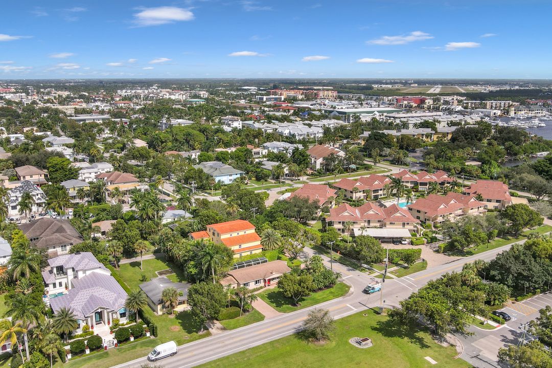 799 Broad Ave S, Naples, FL 34102