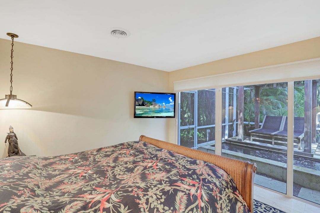 799 Broad Ave S, Naples, FL 34102