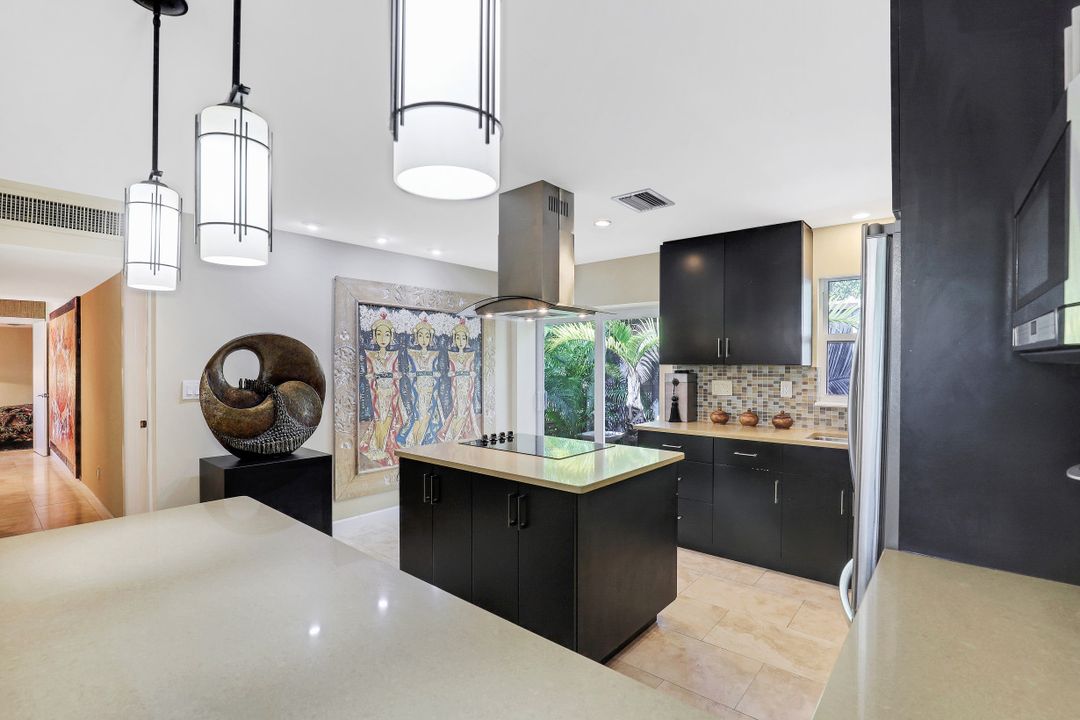 799 Broad Ave S, Naples, FL 34102