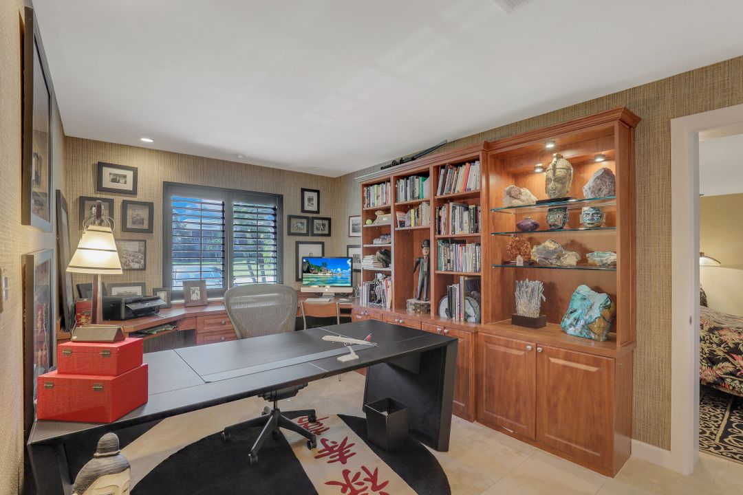 799 Broad Ave S, Naples, FL 34102