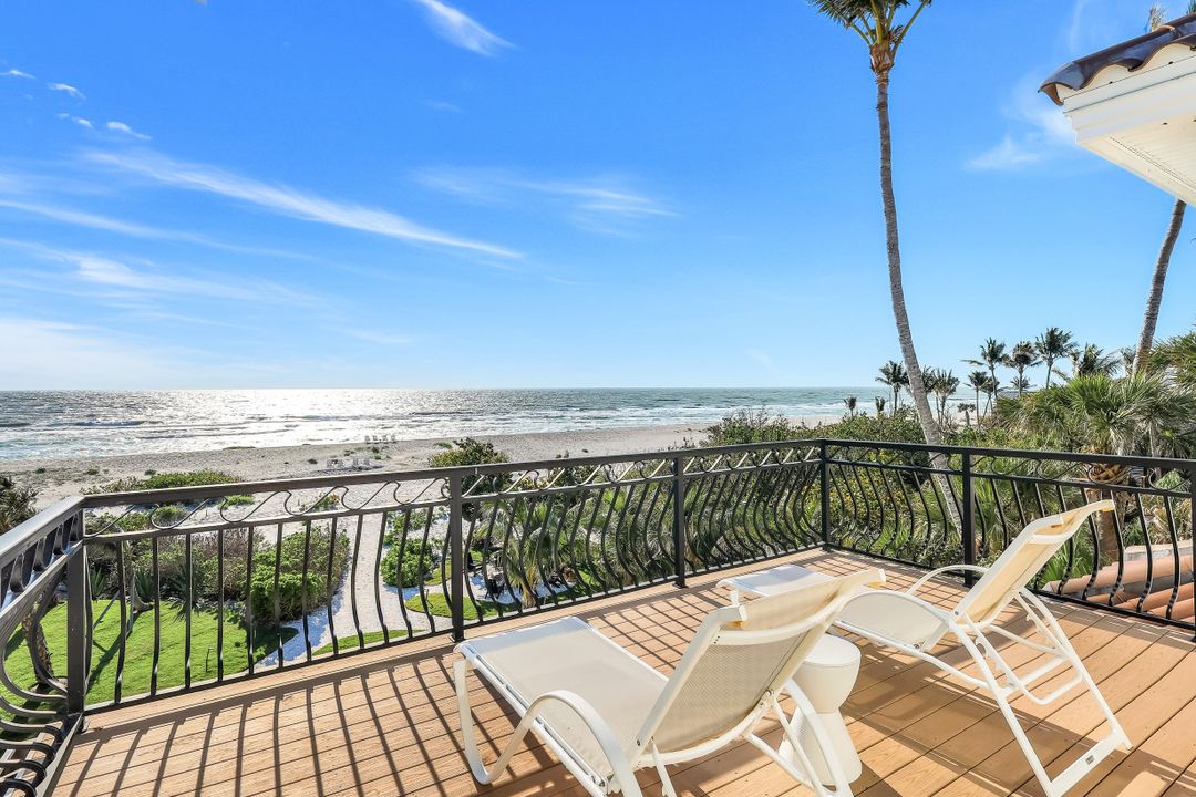 16596 Captiva Dr, Captiva, FL 33924